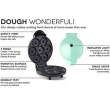 Cargar imagen en el visor de la galería, Maquina Mini Donas F-608 7 Puestos Celeste