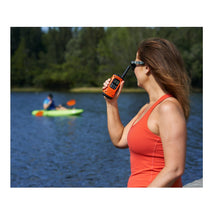 Cargar imagen en el visor de la galería, Radios Motorola T503 H2O Talkabout Waterproof 35 Millas